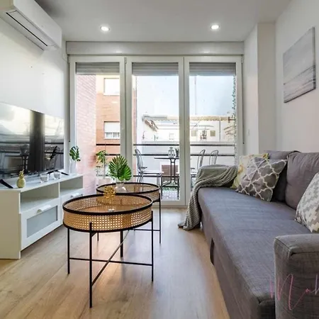 2 Apartamento En Estadio Sevilla 6 Plazas 3 Hab Y Metro Siviglia Esterno foto