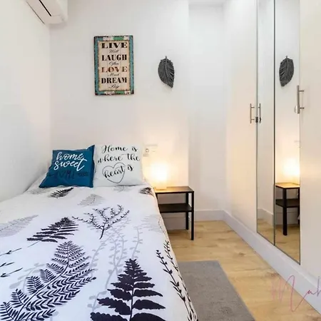 2 Apartamento En Estadio Sevilla 6 Plazas 3 Hab Y Metro Siviglia Esterno foto